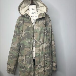 H&M Divided Camouflage Performance Jacket